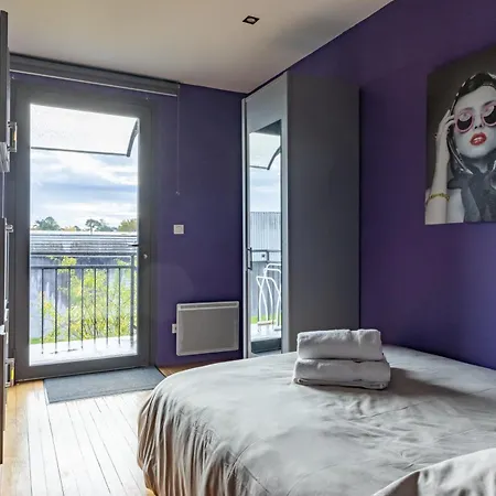 Lumineux - Parking - Wifi - Clim - 3 Lits Dont 1 King Size - Jardin- Apartment Mont-de-Marsan